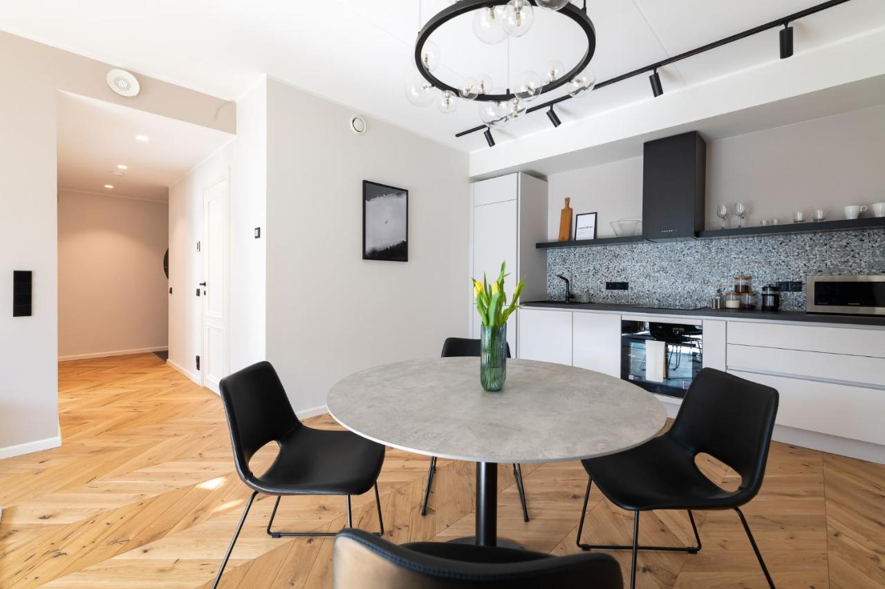Hilltop Apartments - Wilmsi Villa Tallinn Bagian luar foto